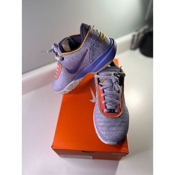 LeBron XX “Purple and Gold” BRAND NEW WITH BOX - Picture 2 of 11